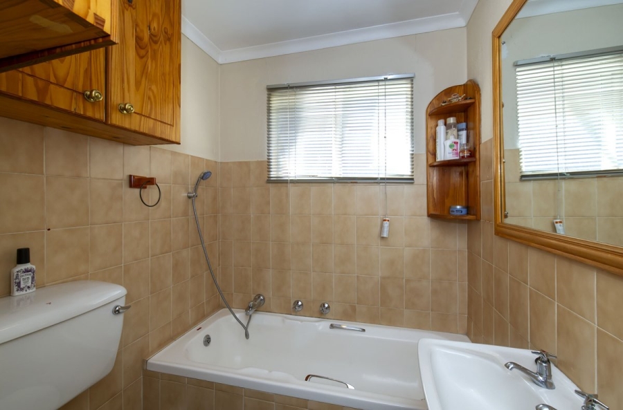 To Let 2 Bedroom Property for Rent in Eastleigh Gauteng