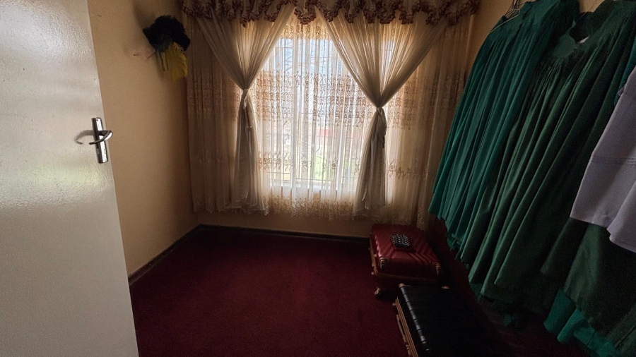 4 Bedroom Property for Sale in Naturena Gauteng
