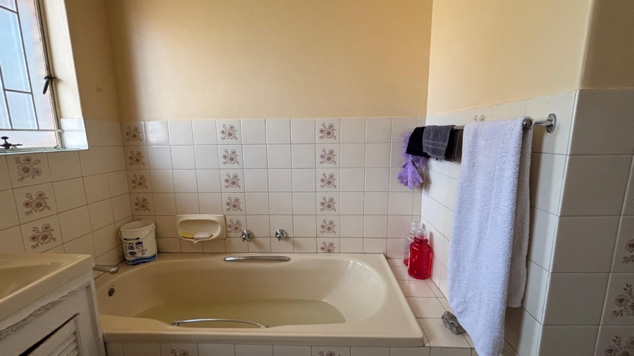4 Bedroom Property for Sale in Naturena Gauteng