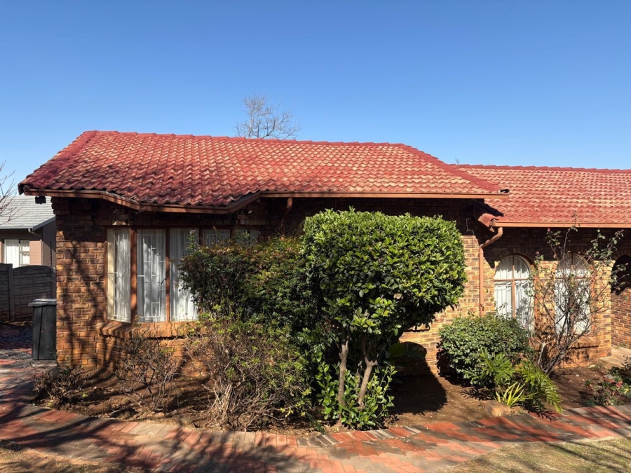4 Bedroom Property for Sale in Naturena Gauteng