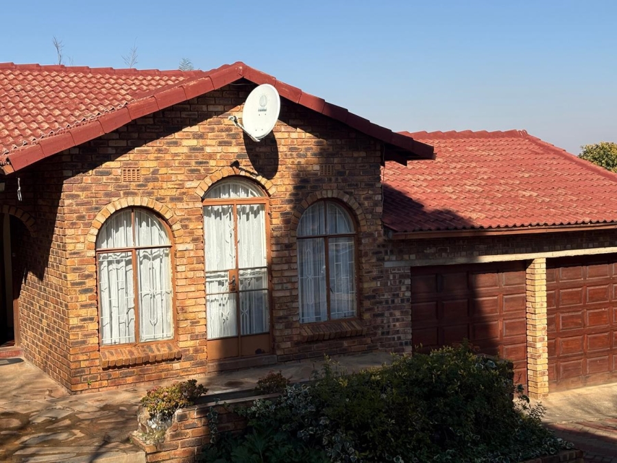 4 Bedroom Property for Sale in Naturena Gauteng