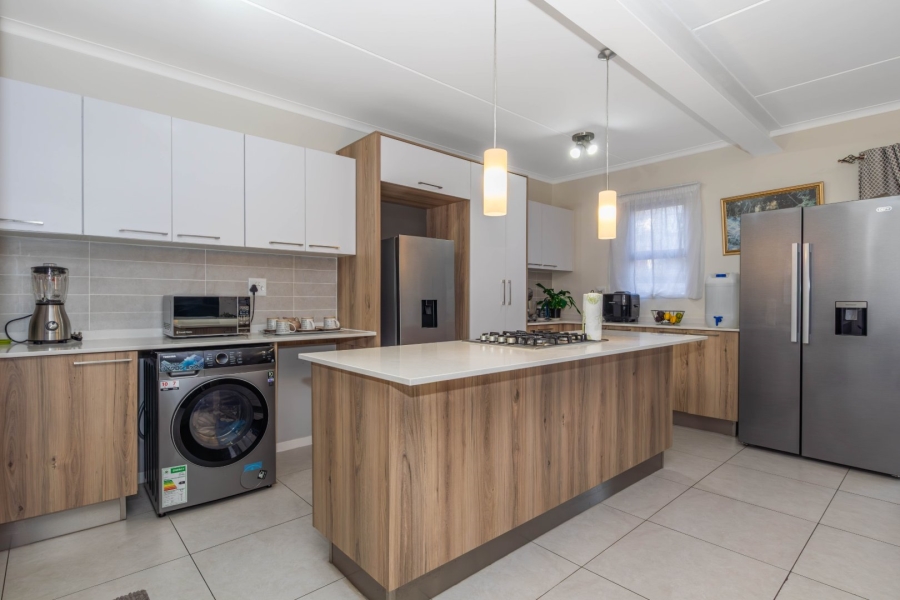 3 Bedroom Property for Sale in Modderfontein Gauteng