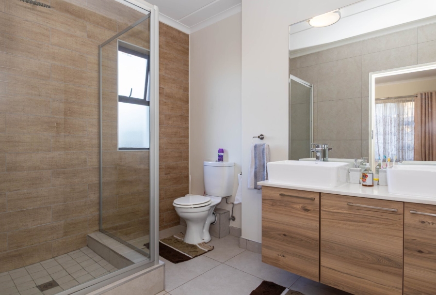 3 Bedroom Property for Sale in Modderfontein Gauteng
