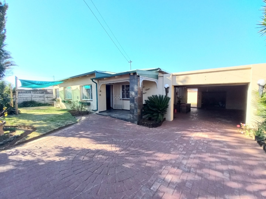 3 Bedroom Property for Sale in Fishers Hill Gauteng