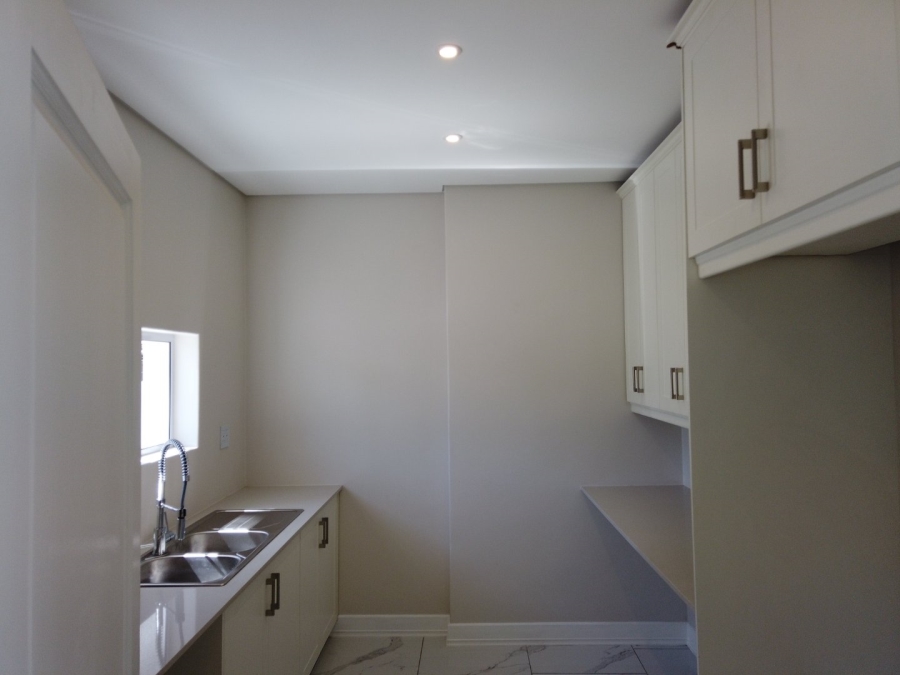 4 Bedroom Property for Sale in River Club Gauteng
