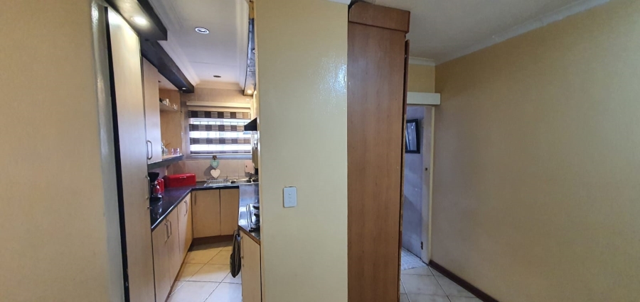 4 Bedroom Property for Sale in Ennerdale Gauteng