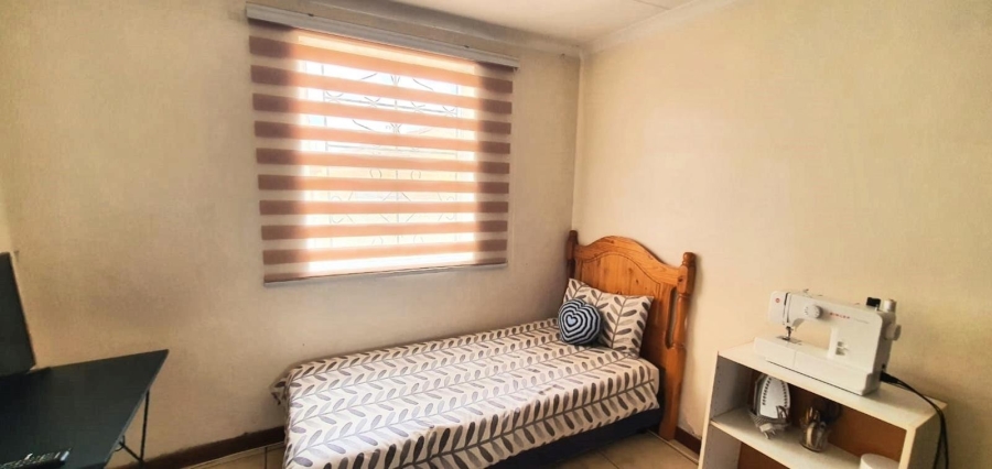 4 Bedroom Property for Sale in Ennerdale Gauteng
