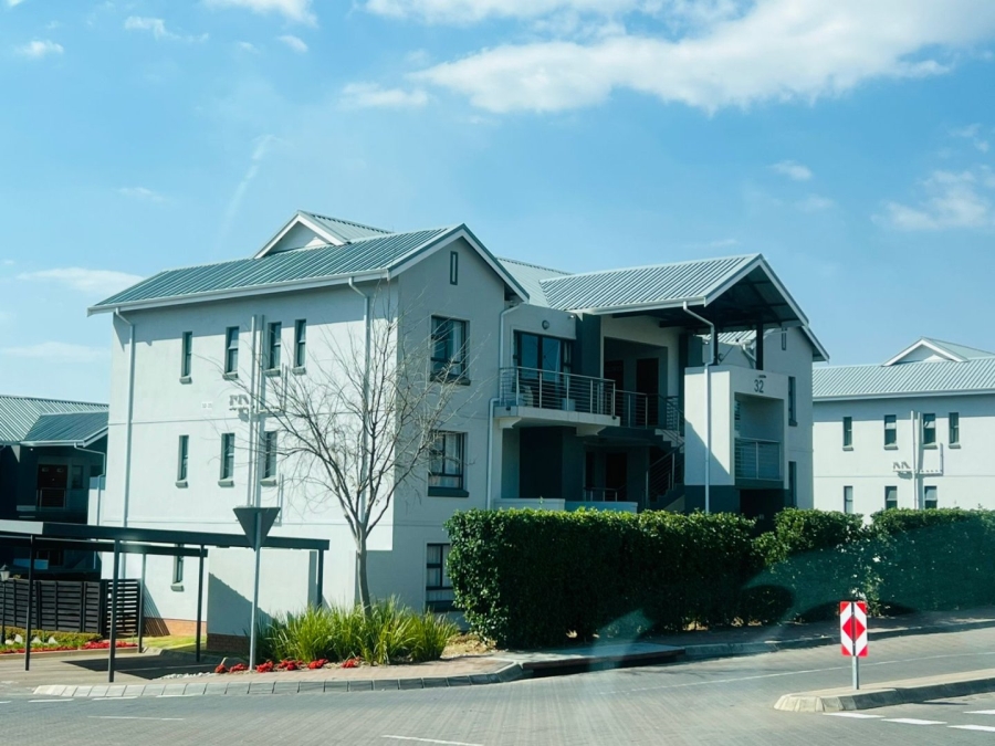 1 Bedroom Property for Sale in Modderfontein Gauteng
