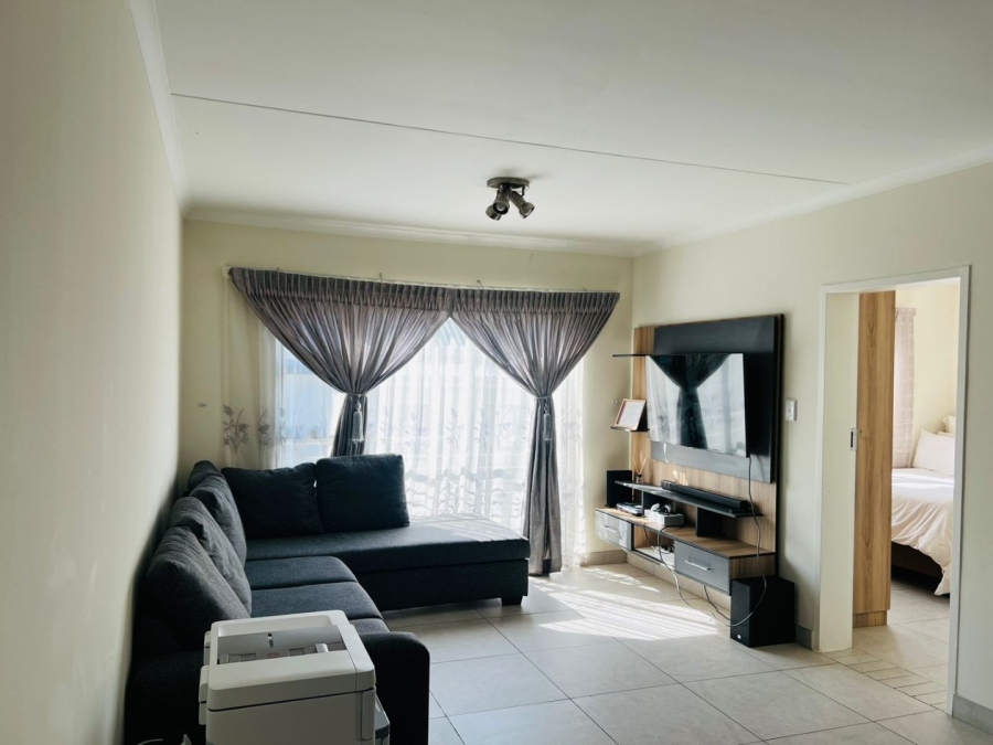 1 Bedroom Property for Sale in Modderfontein Gauteng