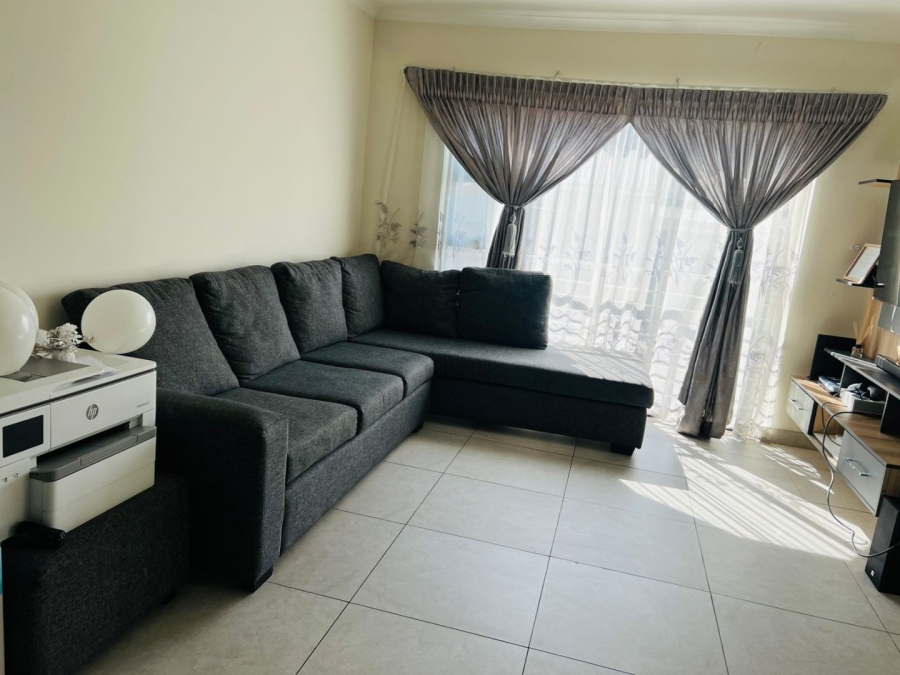 1 Bedroom Property for Sale in Modderfontein Gauteng