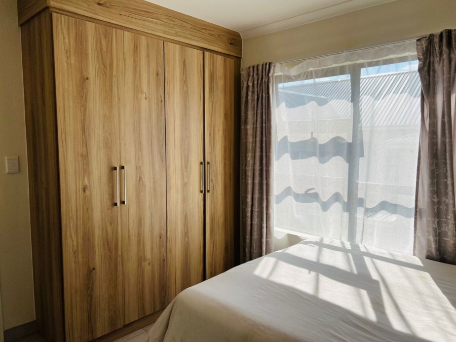 1 Bedroom Property for Sale in Modderfontein Gauteng