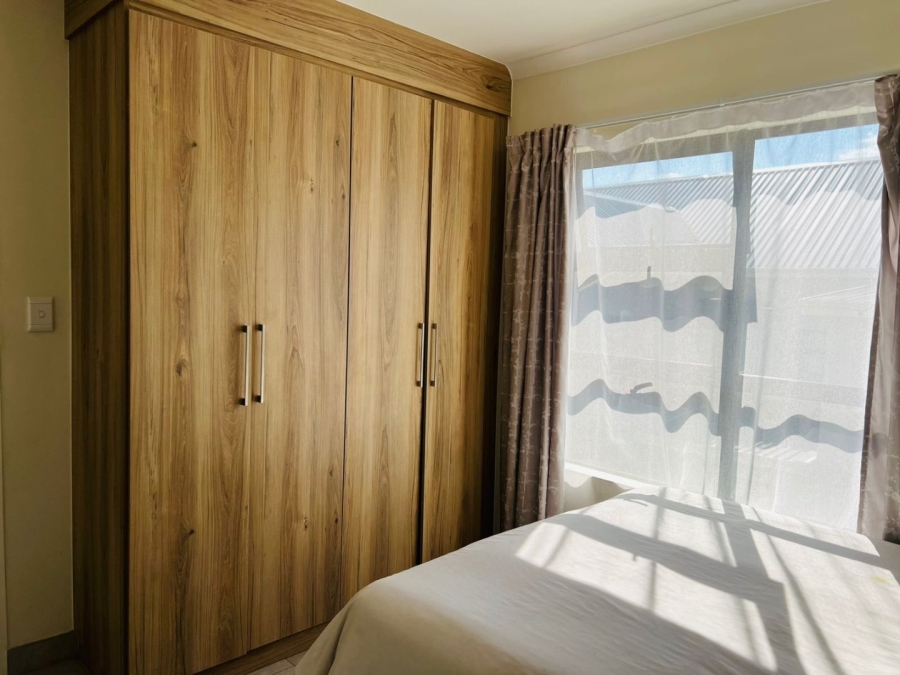 1 Bedroom Property for Sale in Modderfontein Gauteng