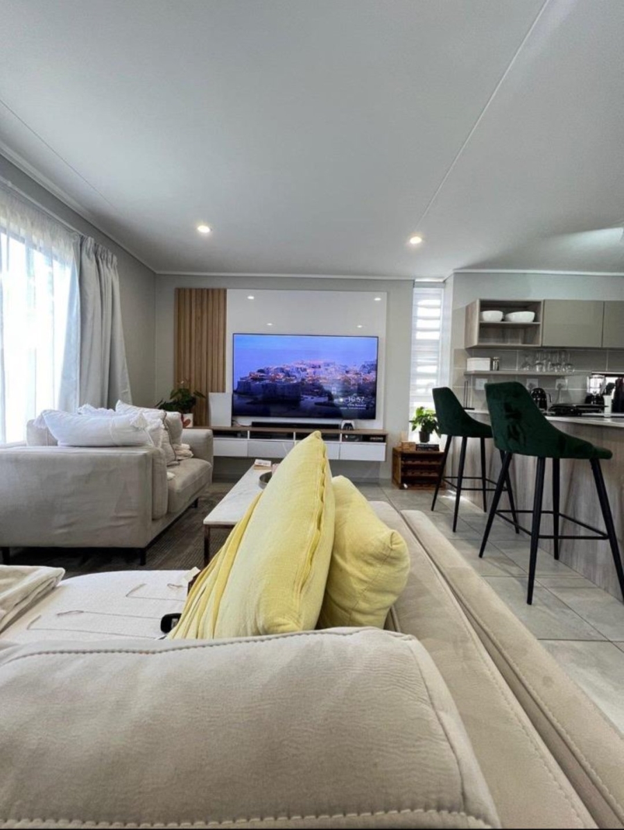 3 Bedroom Property for Sale in Amberfield Heights Gauteng