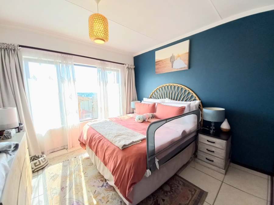 2 Bedroom Property for Sale in Greenstone Hill Gauteng