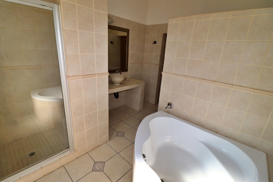 4 Bedroom Property for Sale in Solheim Gauteng