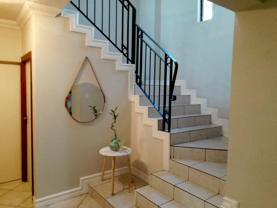 To Let 3 Bedroom Property for Rent in Sunninghill Gauteng