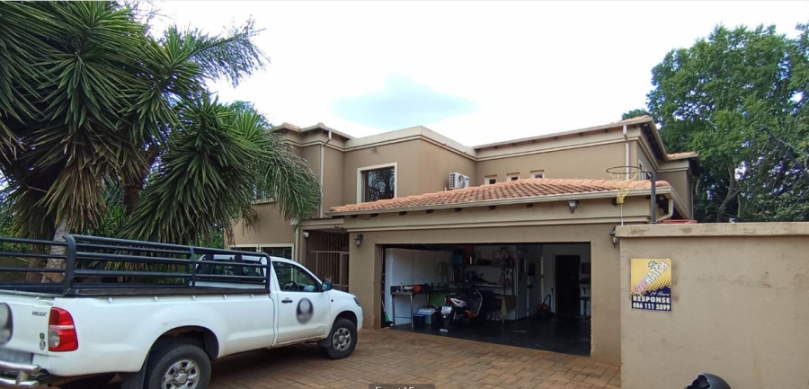 4 Bedroom Property for Sale in Wierda Park Gauteng