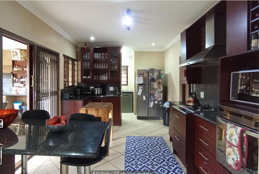 4 Bedroom Property for Sale in Wierda Park Gauteng
