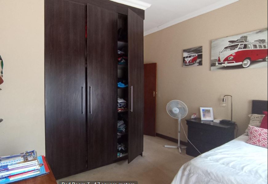 4 Bedroom Property for Sale in Wierda Park Gauteng