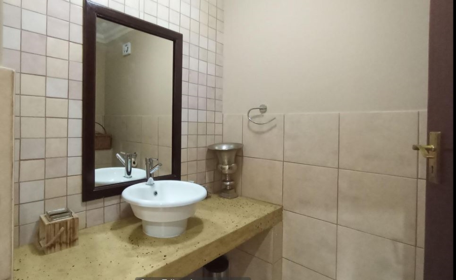 4 Bedroom Property for Sale in Wierda Park Gauteng