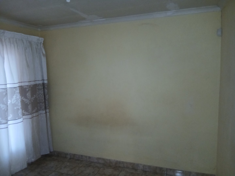 2 Bedroom Property for Sale in Pretoria West Gauteng