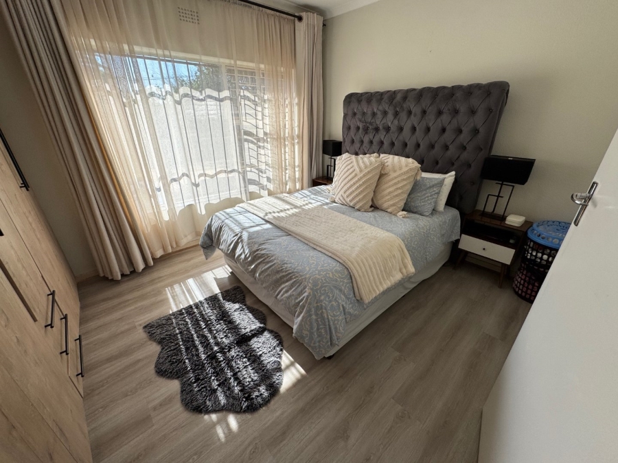 4 Bedroom Property for Sale in Birchleigh North Gauteng