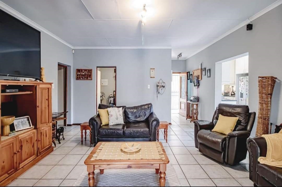 4 Bedroom Property for Sale in Montana Park Gauteng