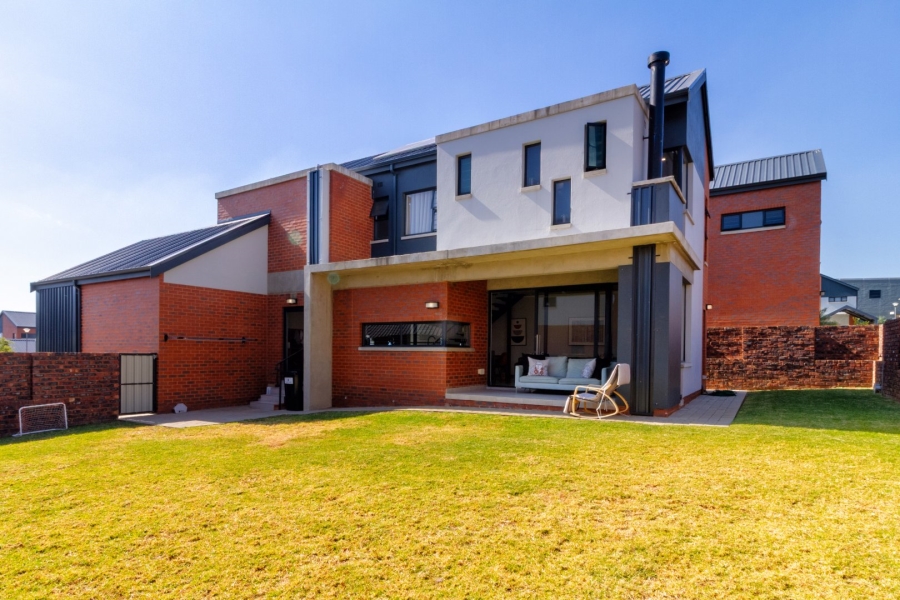 4 Bedroom Property for Sale in Zandspruit Gauteng