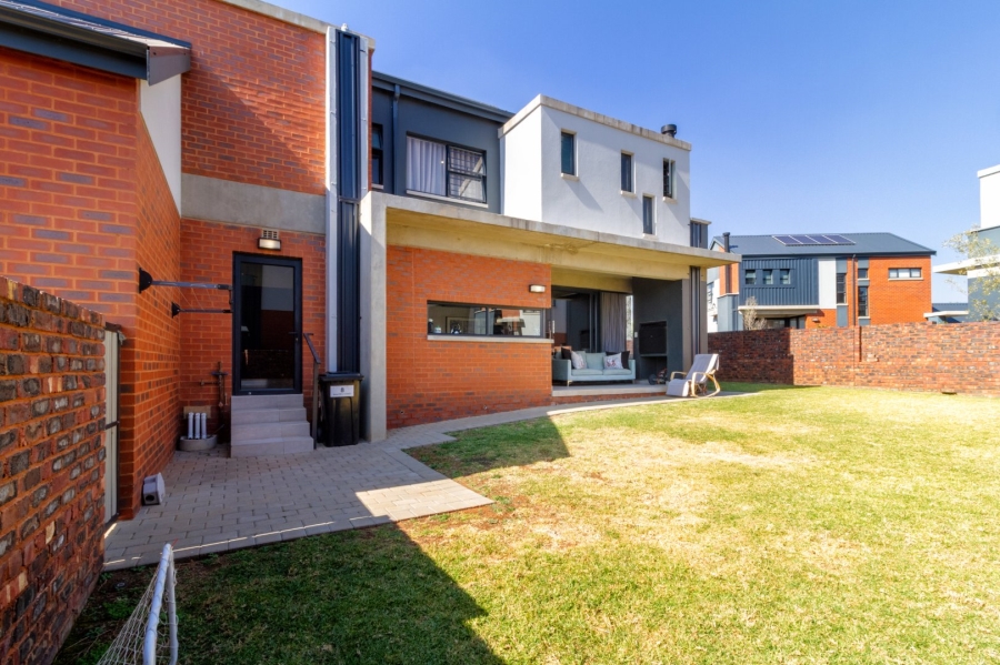 4 Bedroom Property for Sale in Zandspruit Gauteng