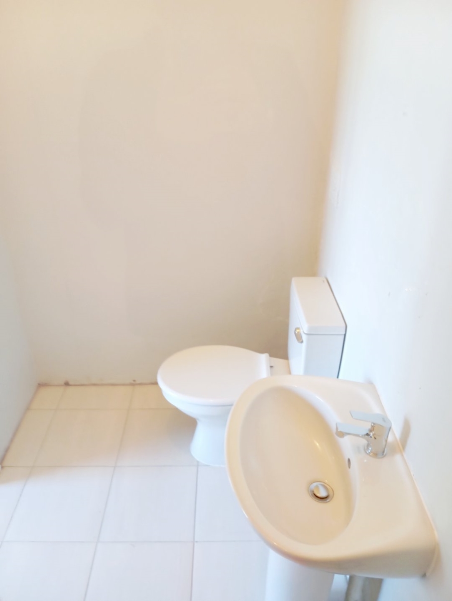 To Let 1 Bedroom Property for Rent in Auckland Park Gauteng