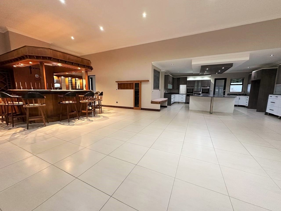 5 Bedroom Property for Sale in Midlands Estate Gauteng
