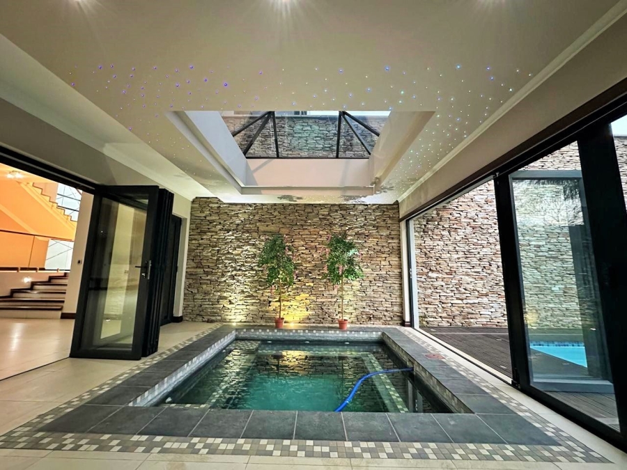 5 Bedroom Property for Sale in Midlands Estate Gauteng