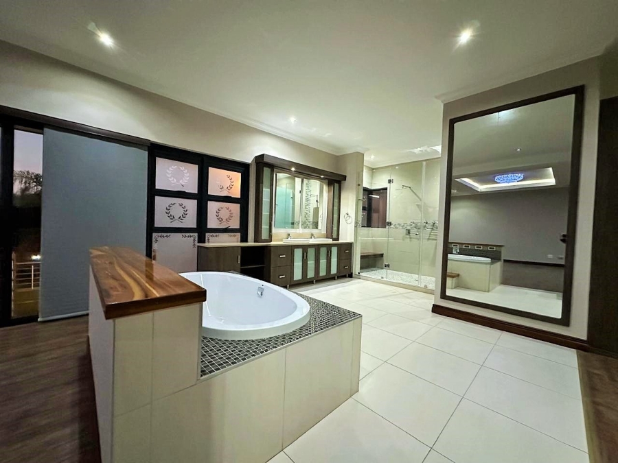 5 Bedroom Property for Sale in Midlands Estate Gauteng