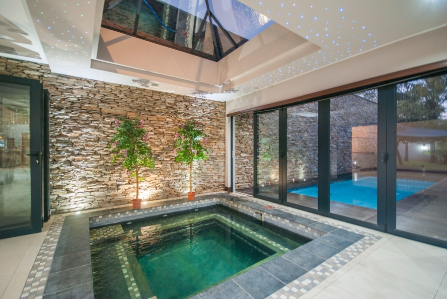 5 Bedroom Property for Sale in Midlands Estate Gauteng