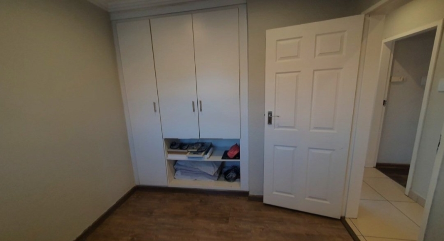 3 Bedroom Property for Sale in Verwoerdpark Gauteng