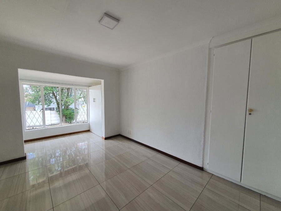 To Let 1 Bedroom Property for Rent in Bloubosrand Gauteng