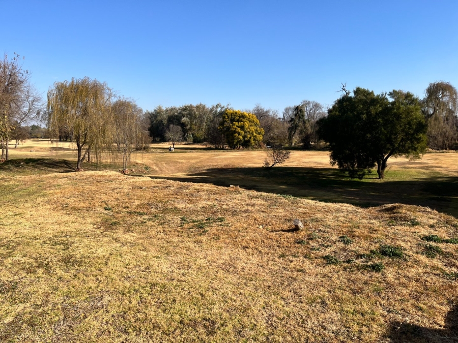  Bedroom Property for Sale in Clubview Gauteng
