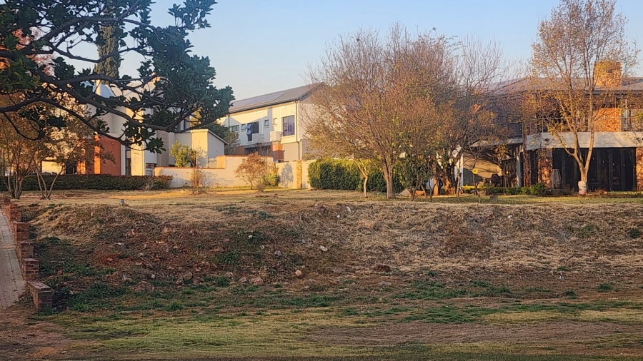  Bedroom Property for Sale in Clubview Gauteng