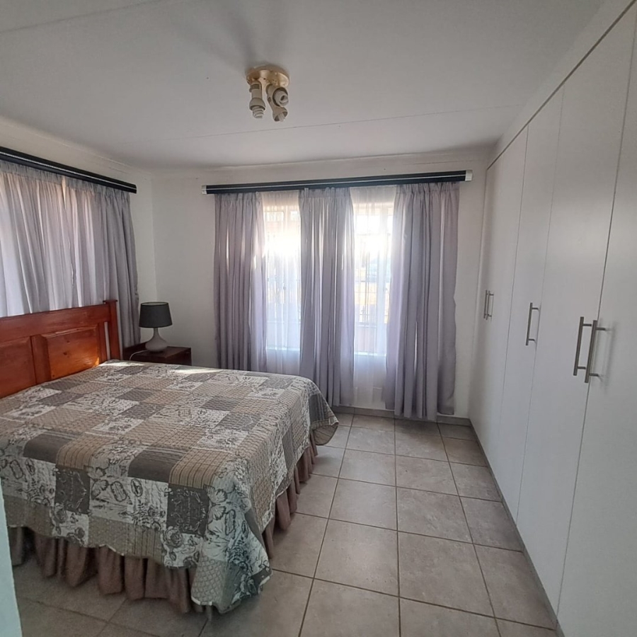 5 Bedroom Property for Sale in Vaal Marina Gauteng