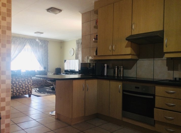 3 Bedroom Property for Sale in Elandshaven Gauteng