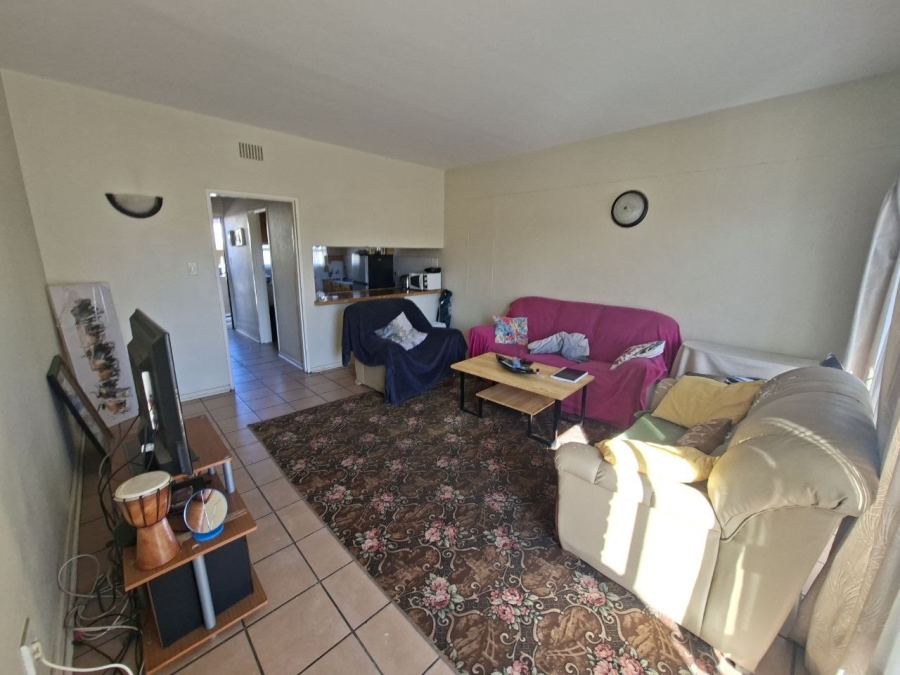 2 Bedroom Property for Sale in Vanderbijlpark SW 5 Gauteng