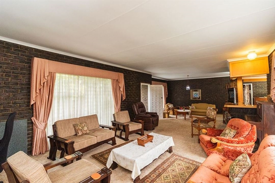 4 Bedroom Property for Sale in Sunward Park Gauteng