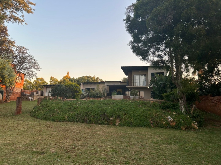 4 Bedroom Property for Sale in Eldoraigne Gauteng