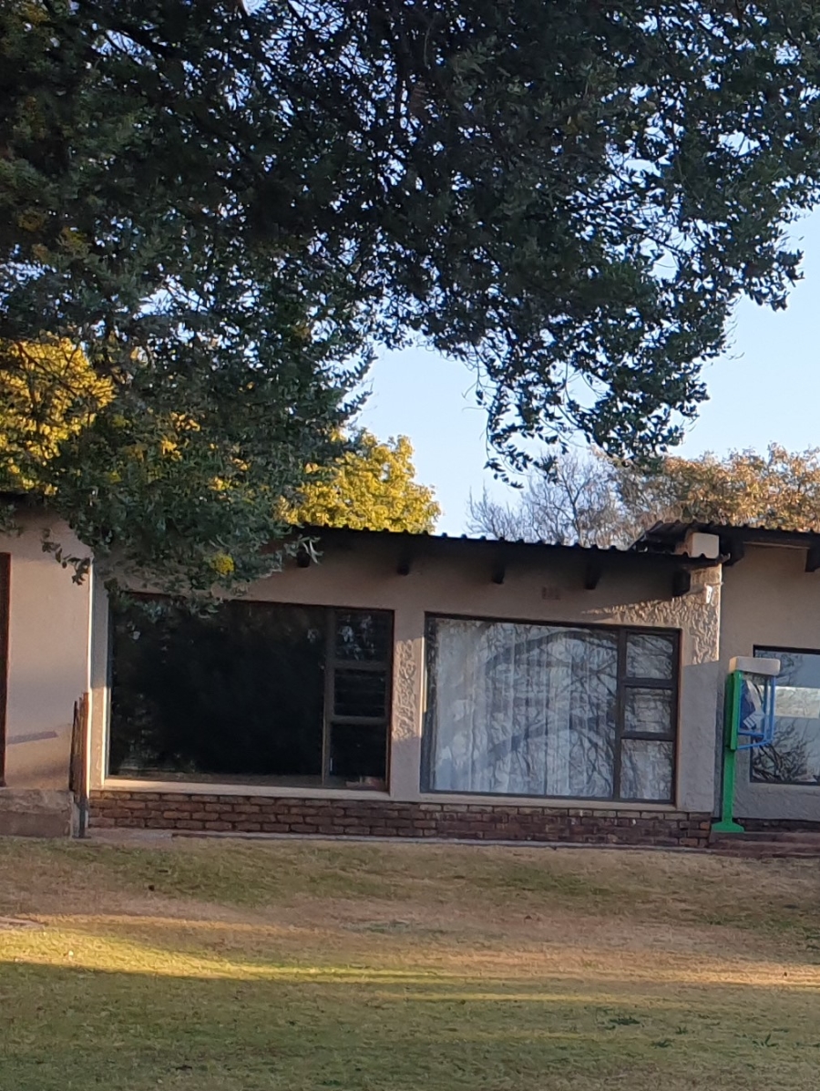 4 Bedroom Property for Sale in Eldoraigne Gauteng