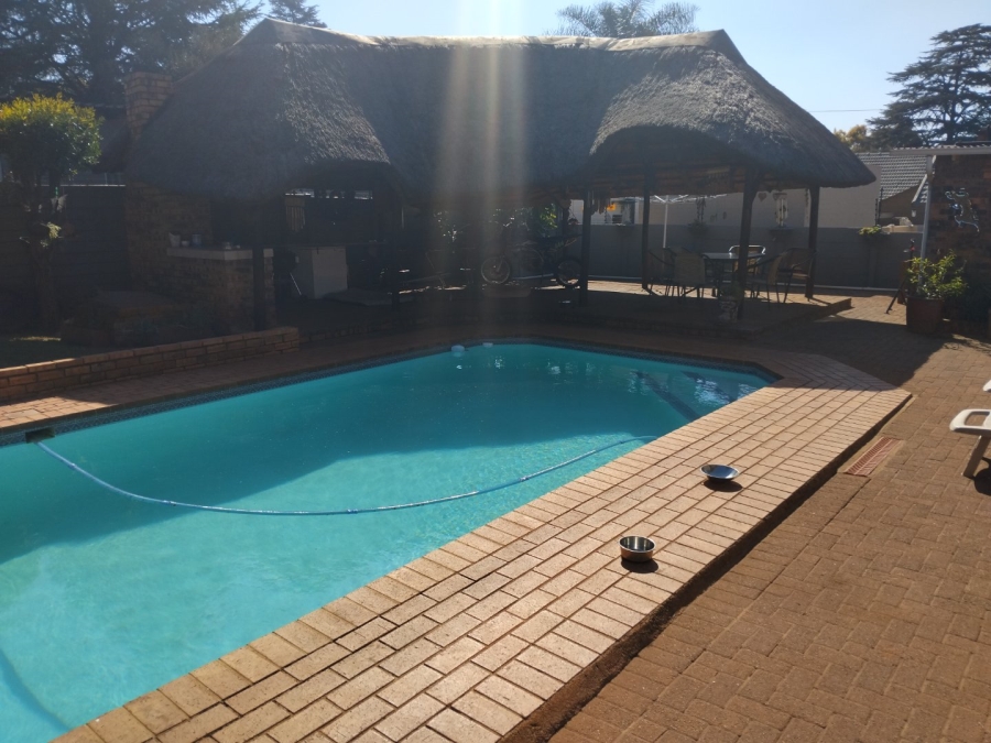 3 Bedroom Property for Sale in Edendale Gauteng