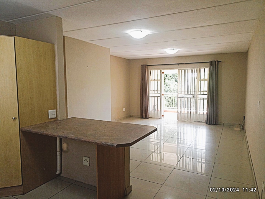 2 Bedroom Property for Sale in Sonneglans Gauteng