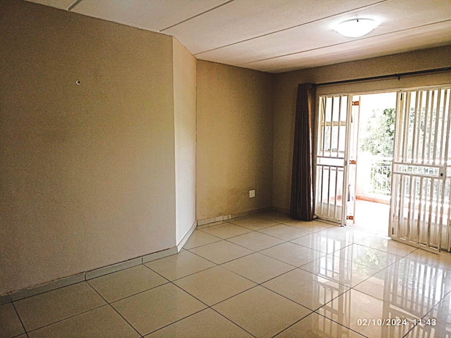 2 Bedroom Property for Sale in Sonneglans Gauteng