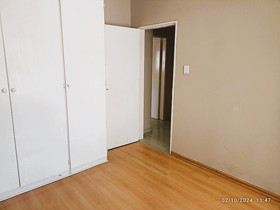2 Bedroom Property for Sale in Sonneglans Gauteng