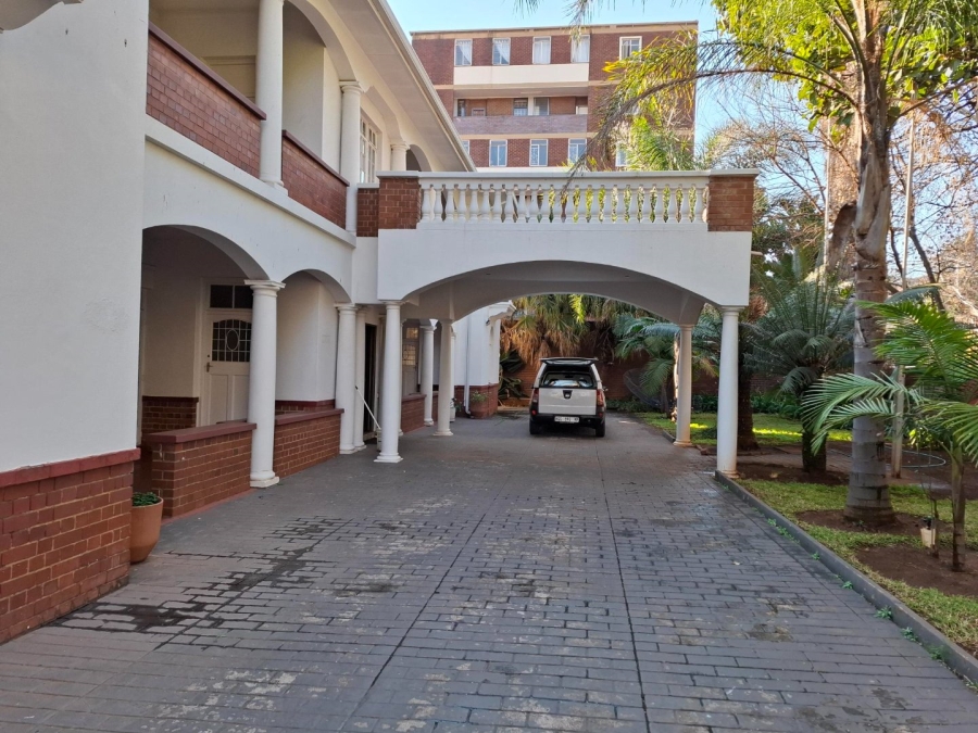  Bedroom Property for Sale in Arcadia Gauteng