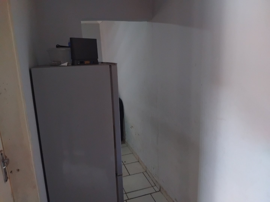 7 Bedroom Property for Sale in Bezuidenhout Valley Gauteng